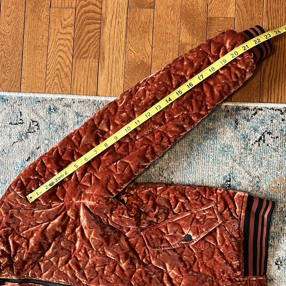 Bernardo Velvet Quilted Star Bomber Jacket PS - Picture 9 of 16